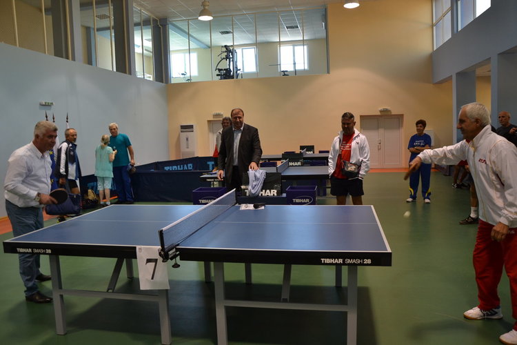 В Момчилград приключи Държавното първенство по тенис на маса за ветерани