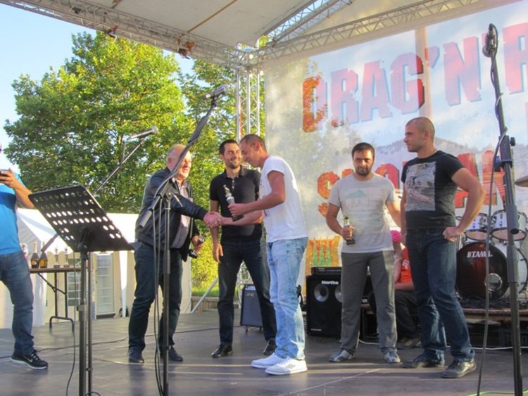 Зрелищното  автомобилно шоу Smolyan Race 2016 се превърна в празник за Смолян