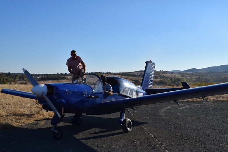 Кърджалийката Анифе Кочева,първа се престраши да полети над Кърджали