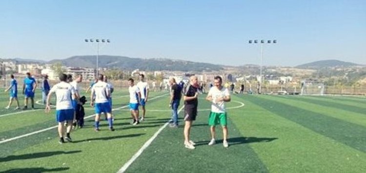 25 отбора участват в благотворителния турнир за детска площадка в „Байкал“, събрани са над 6000 лева