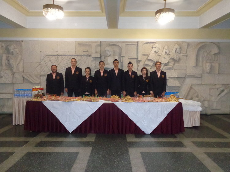 Сръчни златаровци отново доказаха, че без тях не може