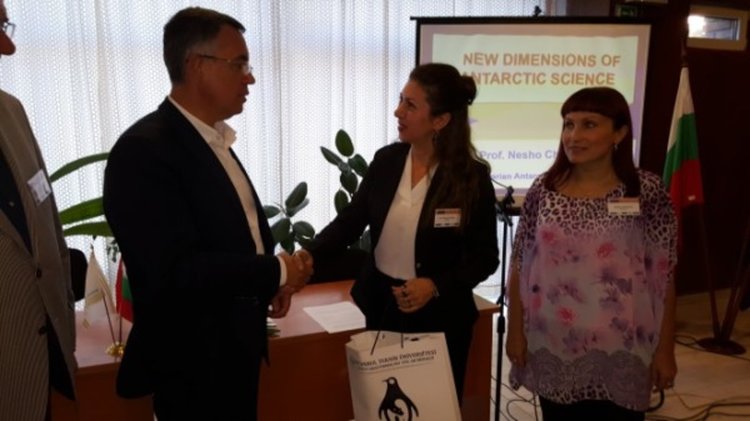 Млади антарктически учени от Балканите се събраха за първи път в Кърджали
