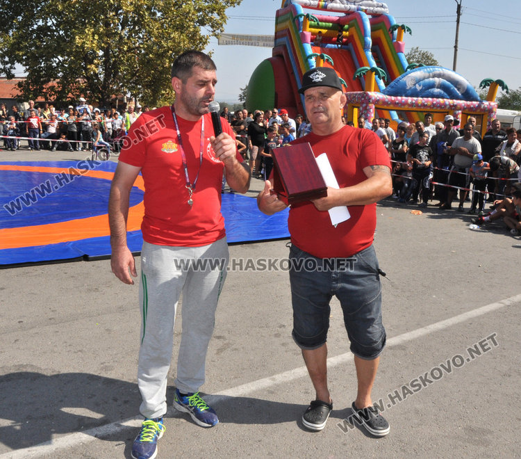 Росен Бонев (вдясно)