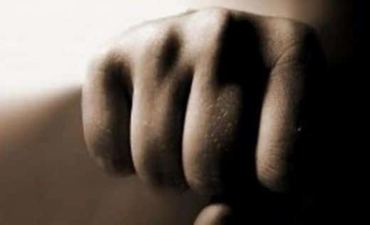 Пощурял мъж наби двама опоненти