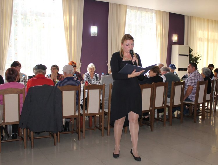 Международният ден на възрастните хора отбелязаха с тържество в Димитровград