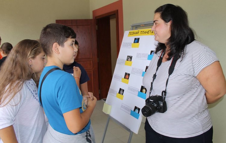 Близо 120 деца ще учат астрономия в Планетариума през тази година
