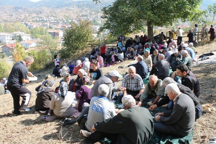  Жители на Ардино организираха мевлид за здраве