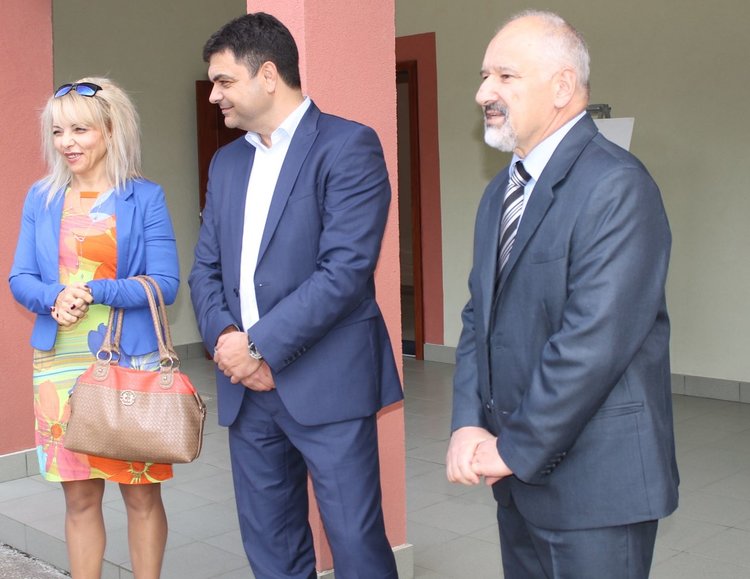 Близо 120 деца ще учат астрономия в Планетариума през тази година