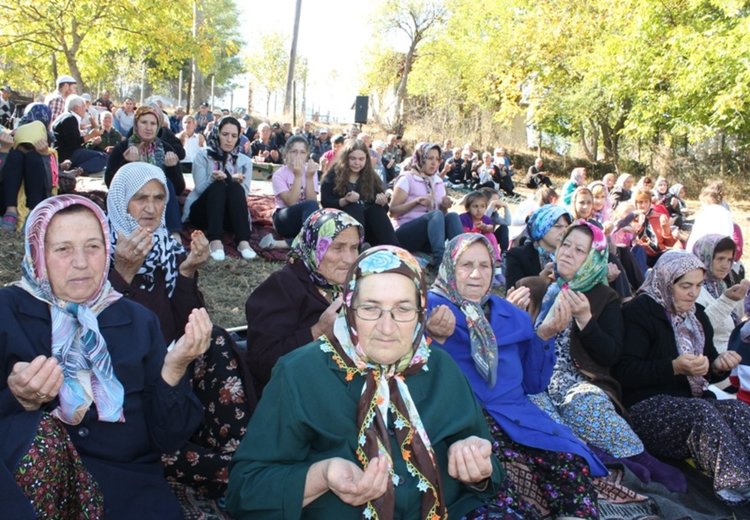  Жители на Ардино организираха мевлид за здраве