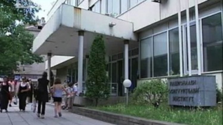 Новите пенсионери от силовите ведомства се утроиха