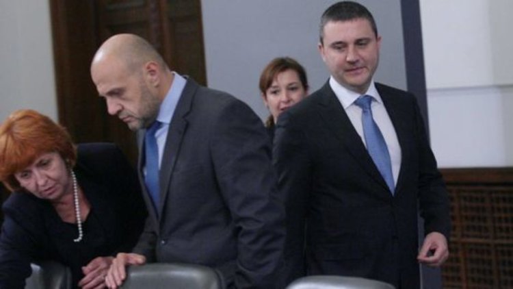 Правителството не планира увеличение на данъците