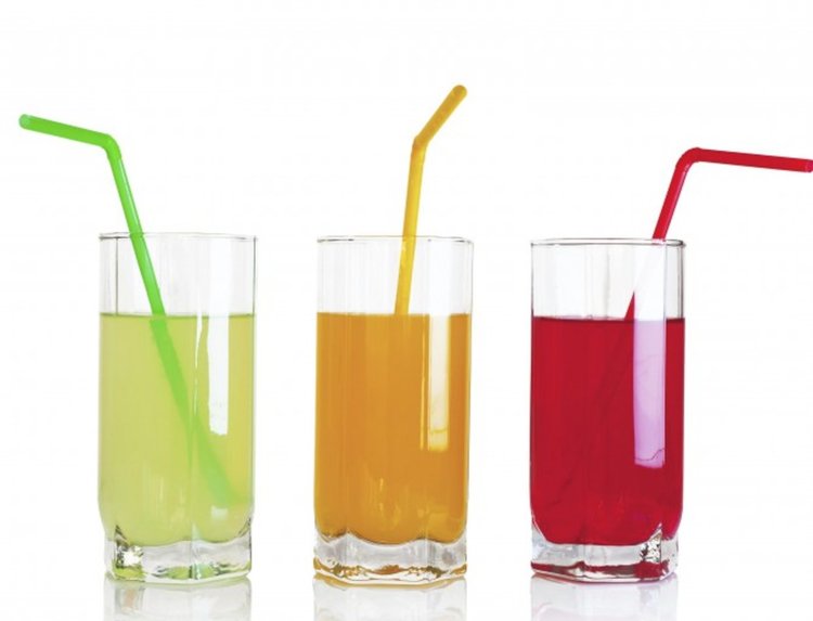 Соковете съдържат най-много захар и увреждат детските зъби  