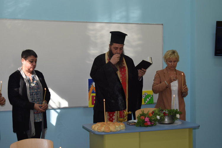 С водосвет бе открит детски езиков център във Филиала „Любен Каравелов”