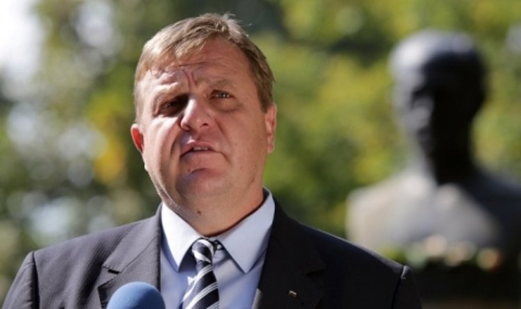 Турция трябва да спре да се меси във вътрешните ни работи