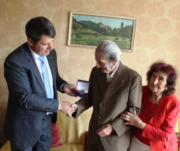 Ресми Мурад уважи 90-годишния юбилей на заслужилия учител, журналист и писател Георги Дамянов