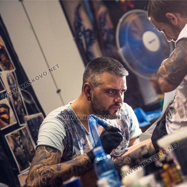 8 награди от Tattoo Expo за хасковлията Димо Бойчев