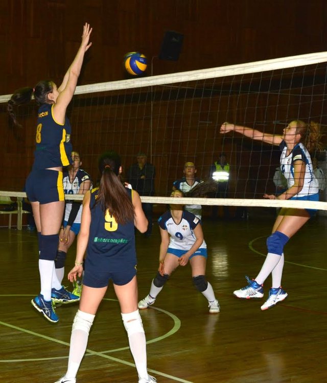 Жените на ВК "Раковски" с нови треньори и контрола в Орестиада