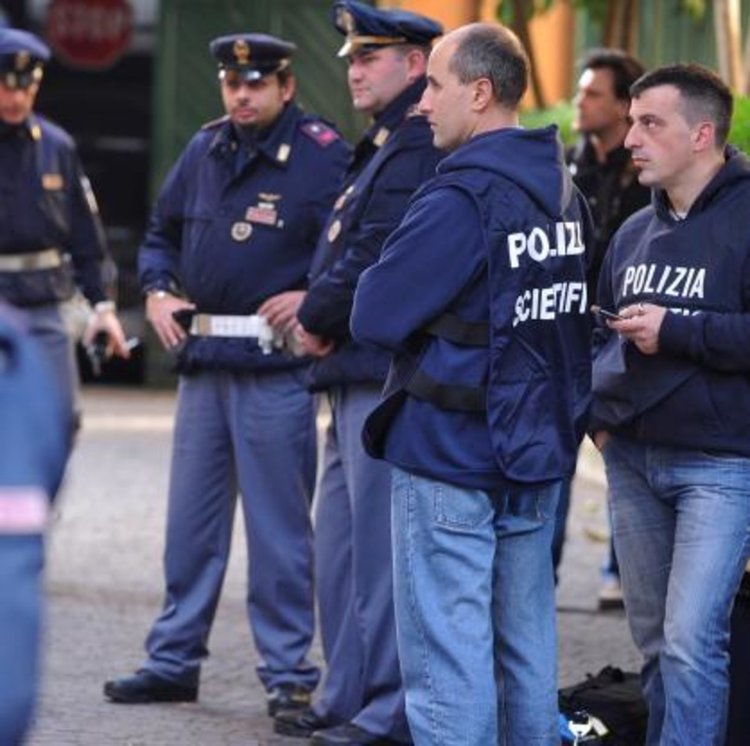 В Италия арестуваха мафиот, свързан с ”Дуйсбургското клане”