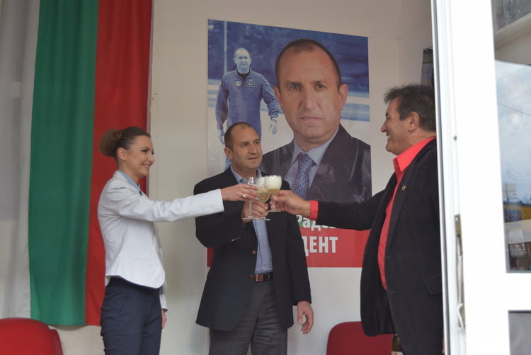 Ген.Радев:Гласувайте на балотажа на 13 ноември с бюлетина №13