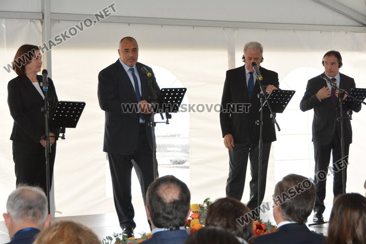 Борисов води днес на границата 200 европейски охранители