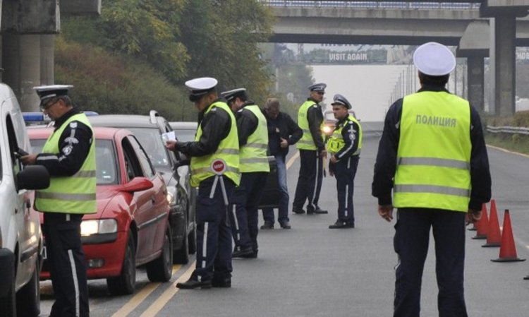 Акция на полицията срещу джигитите на пътя