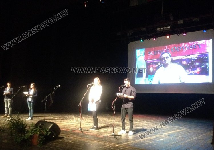 Отборите на големи държави ще са най-силната конкуренция на българския отбор на Международната олимпиада по астрономия