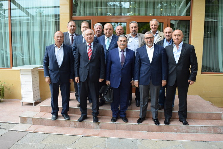 Участниците в срещата