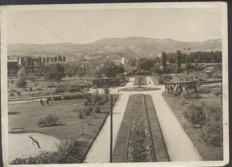 Дарители обогатиха фонда на Държавен архив-Кърджали 