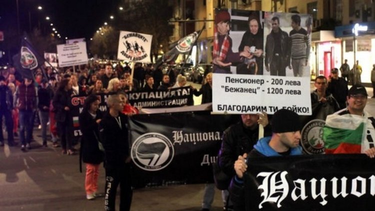 Протести в София и Бургас срещу мигрантите
