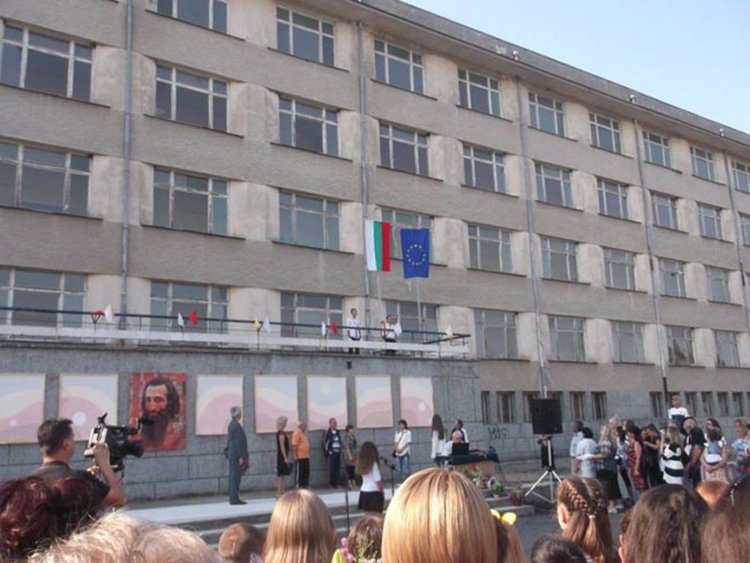 Започват ремонтите на 11 училища и детски градини от община Кърджали