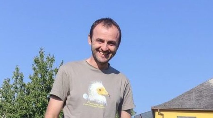 Специално обучено кучето Барс помага за опазването на птиците в Източните Родопи