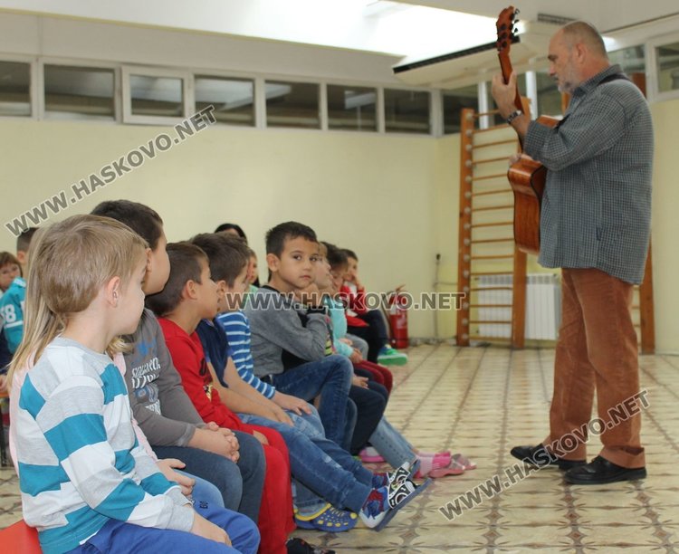 Образоваха музикално децата от градина "Пролет"