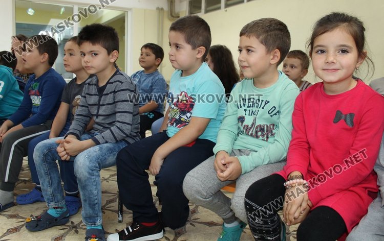Образоваха музикално децата от градина "Пролет"