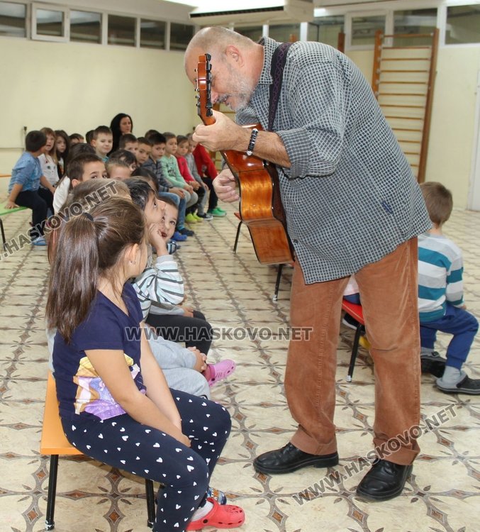 Образоваха музикално децата от градина "Пролет"