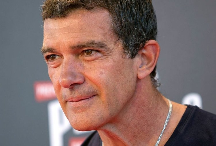 Антонио Бандерас снима филм край Перник