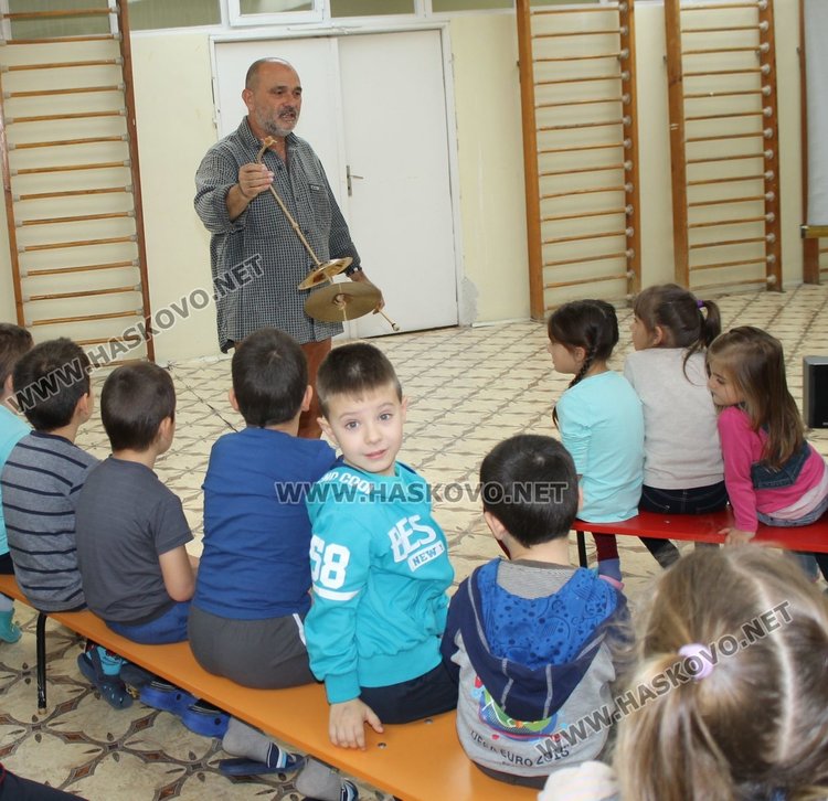 Образователният урок бе в градина "Пролет"