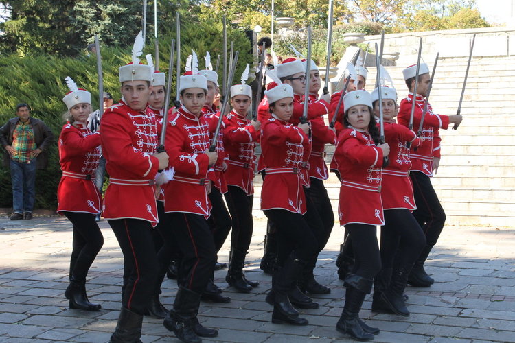 Завърши ученическият поход-поклонение „По стъпките на българската армия“