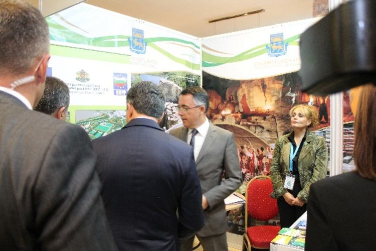 Хасан Азис представи проектите на Кърджали пред президента Плевнелиев