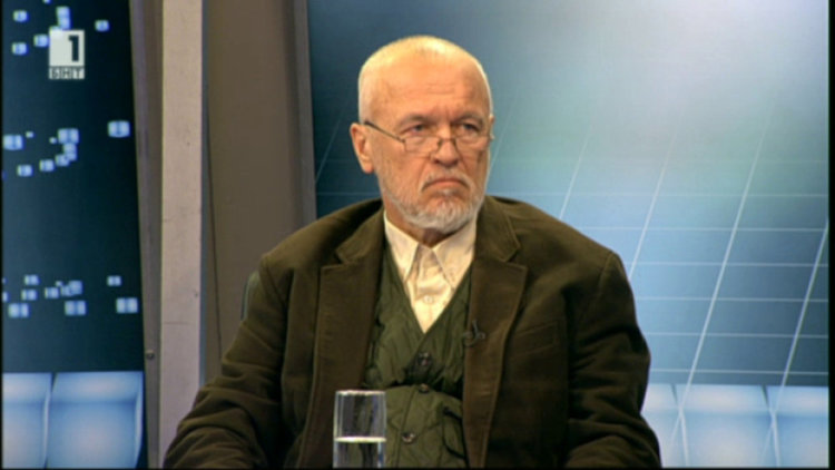 Почина Румен Данов, един от основателите на СДС