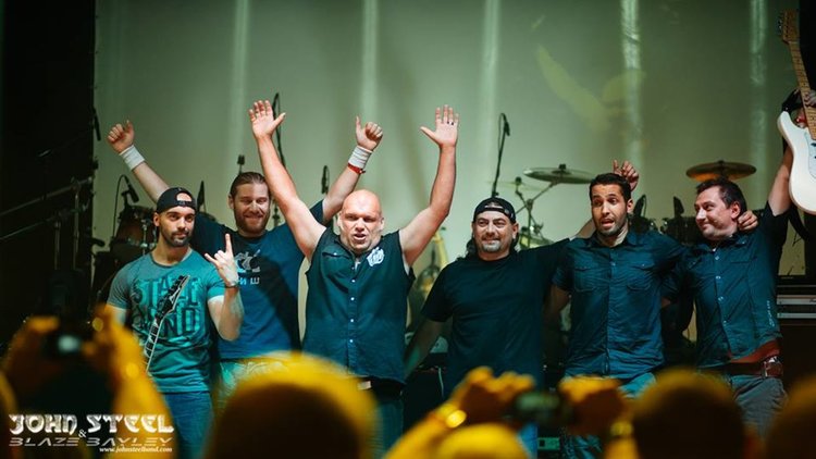 John Steel с Блейз Бейли