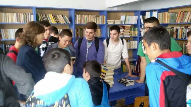 Засилват интереса към четенето и в Електрониката