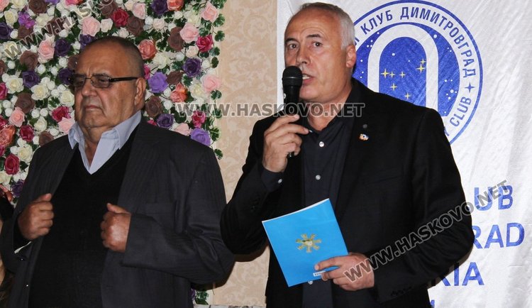 Ротари клуб -Димитровград се включи в инициативата за набиране на средства за възстановяването на голямата базилика в първата българска столица Плиска