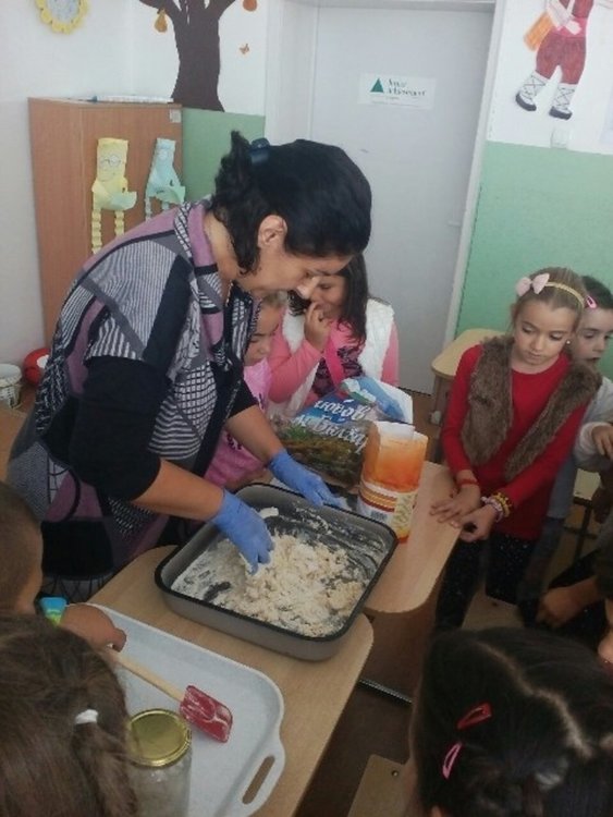 В „Св. Св. Кирил и Методий” отбелязаха Световния ден на хляба