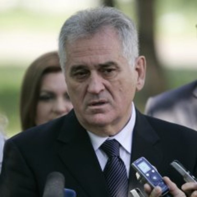 Николич: Няма да влизаме в ЕС, ако искат да признаем Косово