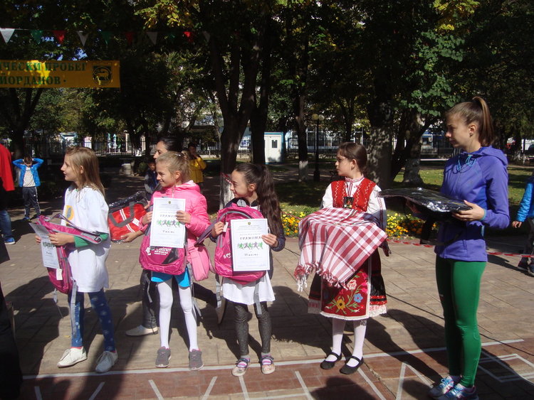 Доминация на учениците на Марияна Бозакова на традиционния шосеен пробег в Нова Загора