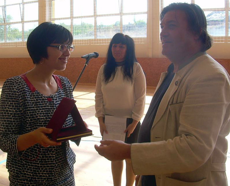 Наградата на БФС за кмета Божин Божинов, взе неговият заместник Маргарита Георгиева