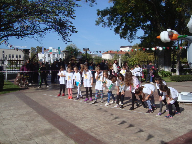 Доминация на учениците на Марияна Бозакова на традиционния шосеен пробег в Нова Загора