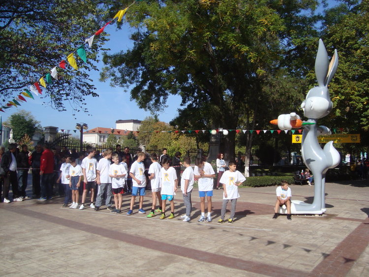 Доминация на учениците на Марияна Бозакова на традиционния шосеен пробег в Нова Загора