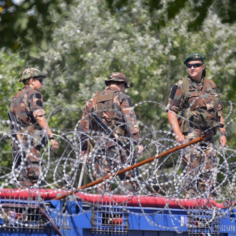 5 години затвор и глоба за каналджия на бежанци