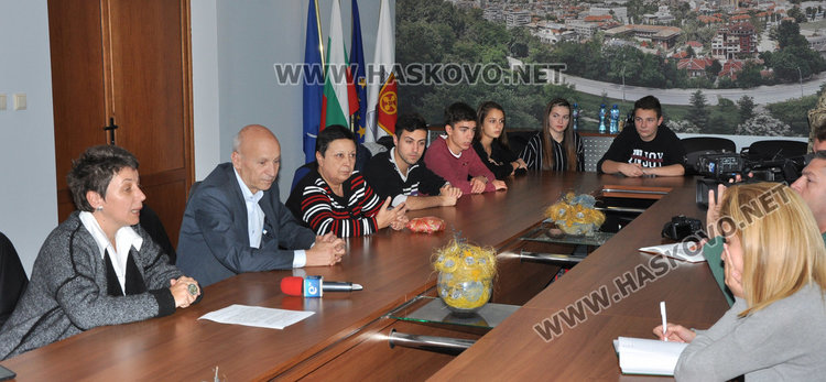 Хасковски театрали показаха в Германия митове за самодиви на музика на Теодосий Спасов